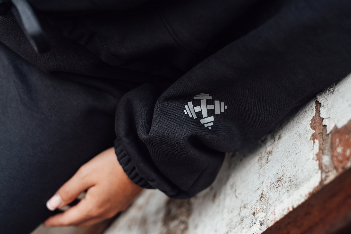 Oversized cropped hoodie