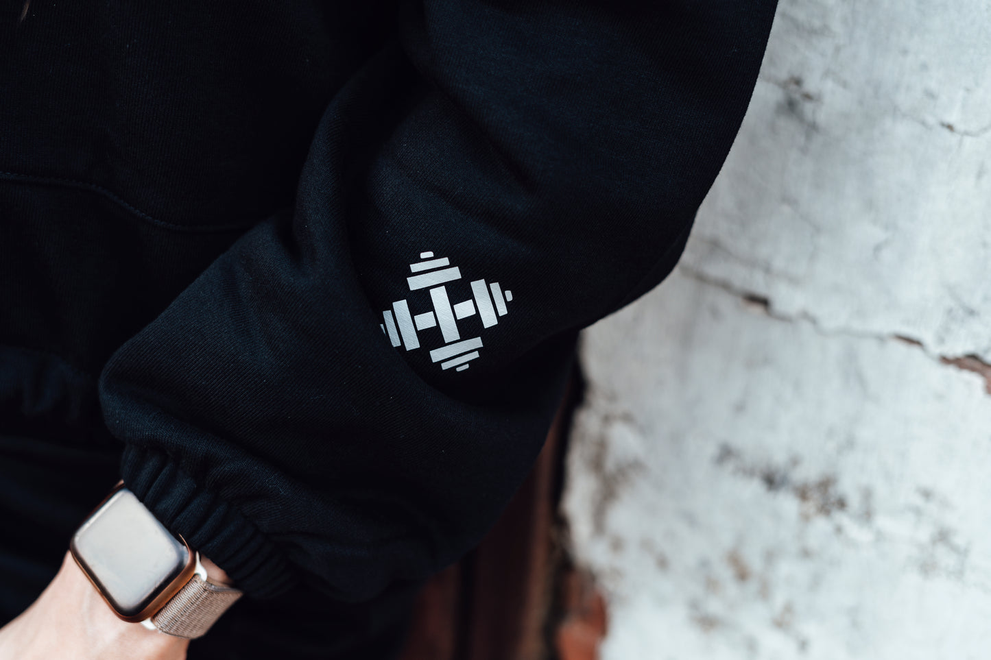 Oversized cropped hoodie