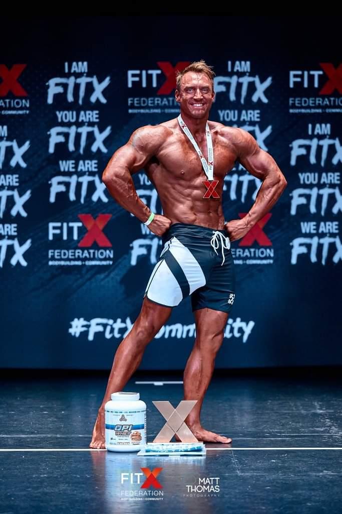 MENS PHYSIQUE SHORTS