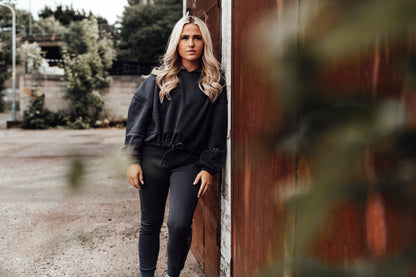 Oversized cropped hoodie