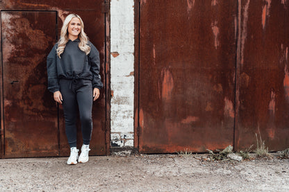 Oversized cropped hoodie